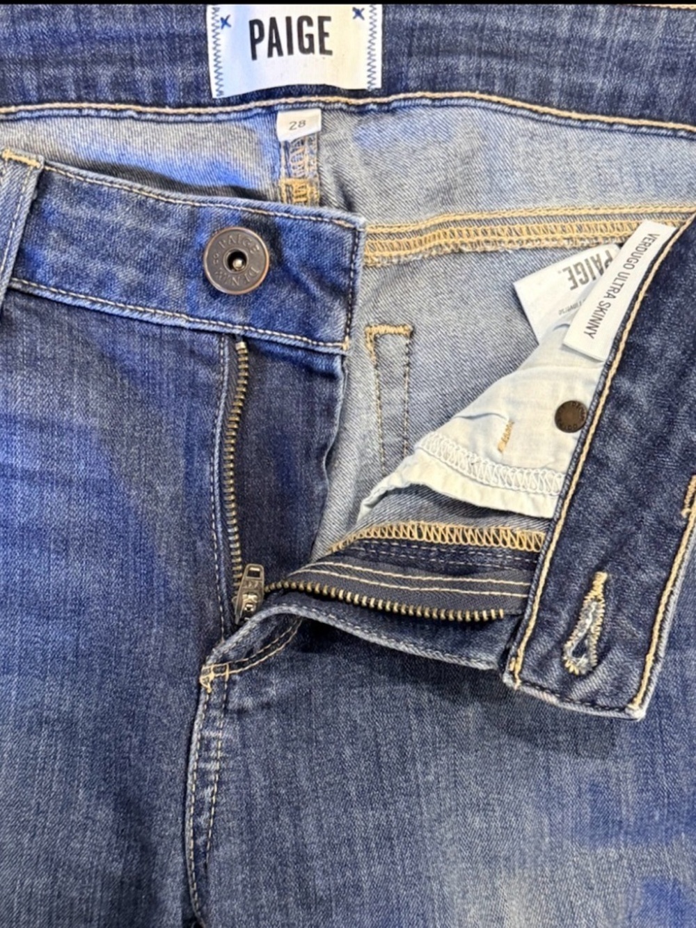 Paige Verdugo Ultra Skinny Low Rise Distressed Knee Rip Medium Wash Jeans 28 - Picture 6 of 9